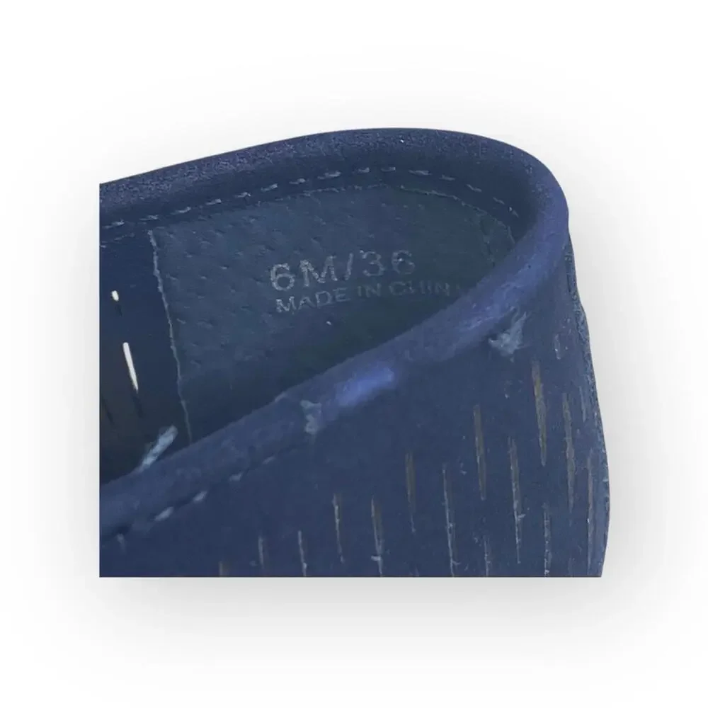Vince Camuto ⌘ Disti Perforated Leather Flat Jute Trim Espadrilles ⌘ Navy 36 6M